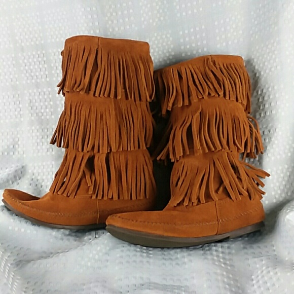 Minnetonka Shoes - Minnetonka Moccasin suede boho fringe boots size 9